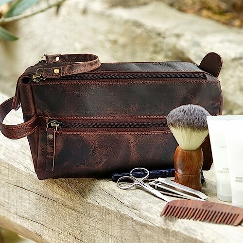 RUSTIC TOWN Buffalo Leather Toiletry Bag